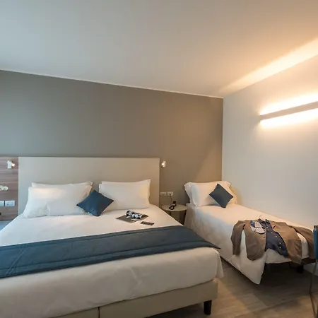 Hesperia Hotel & Residence-2